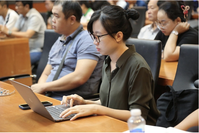 TP HCM phổ cập AI cho người dân, hướng đến mục tiêu 2 triệu người xài AI vào năm 2030 - Ảnh 1.