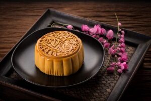 Lợi ích của việc uống trà khi ăn bánh trung thu