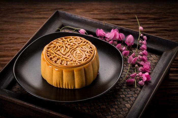 Lợi ích của việc uống trà khi ăn bánh trung thu: thói quen tao nhã, cân bằng vị và sức khỏe