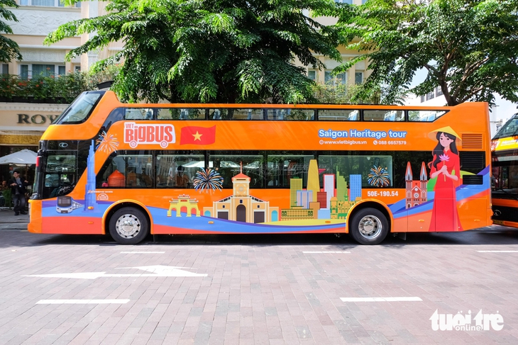 Khai trương tuyến buýt 2 tầng mới đi qua các biểu tượng kiến trúc TP.HCM, miễn phí 3 ngày